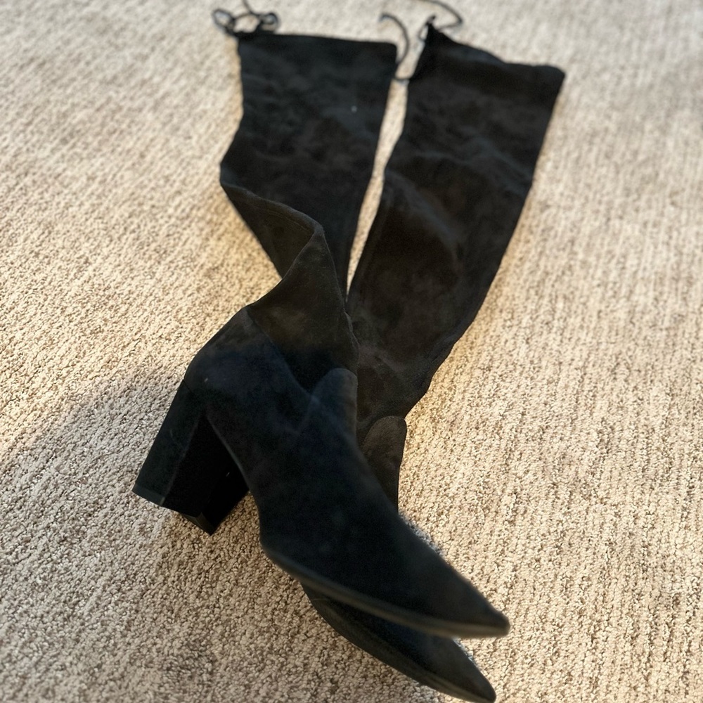 Over the knee boots in a size 7 1/2